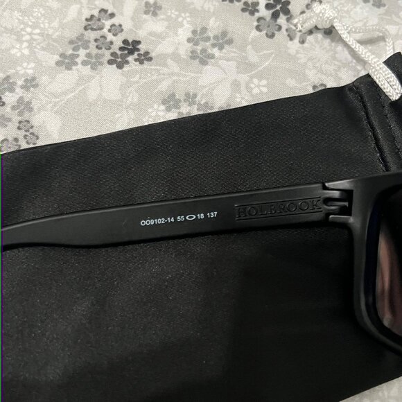 Oakley Sunglasses Holbrook Ruby Iridium Prizm Polarized 9102 ✨️ NEW✨️ - Picture 11 of 12